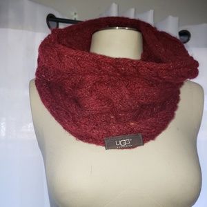 Ugg Australia Brick Red Cable Knit Cowl Wool Blend